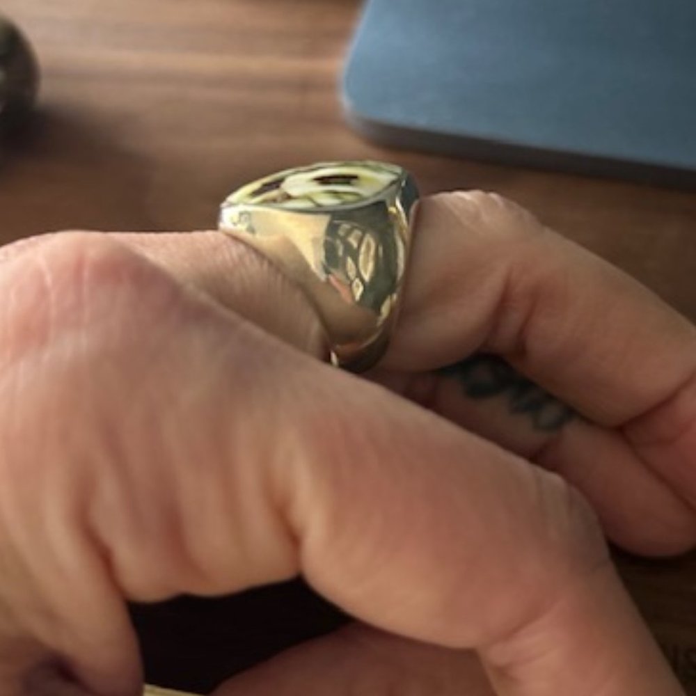 Shell Silver Ring - Picture 3 of 7